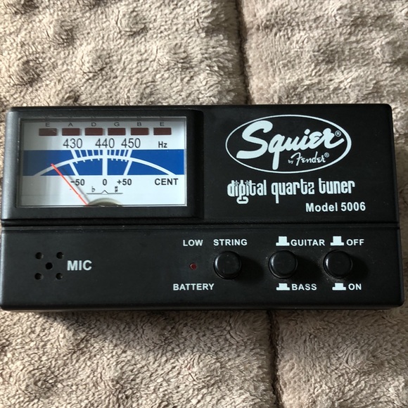 90s Squier By Fender Digital Quartz Guitar /Electric Guitar 🎸 Tuner Model 5006 - Picture 4 of 13